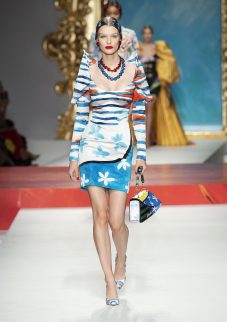 moschino jeremy scott kodd magazine