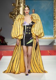moschino jeremy scott kodd magazine