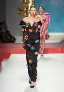moschino jeremy scott kodd magazine