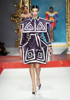 moschino jeremy scott kodd magazine