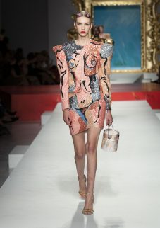 moschino jeremy scott kodd magazine