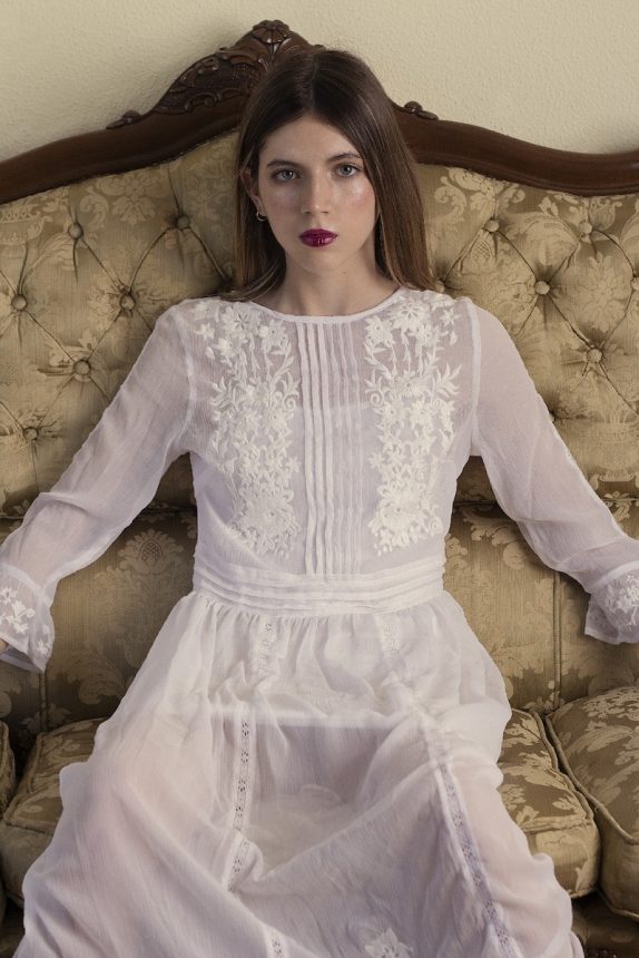 mom ́s wardrobe laura meijueiro claudia valentina kodd magazine