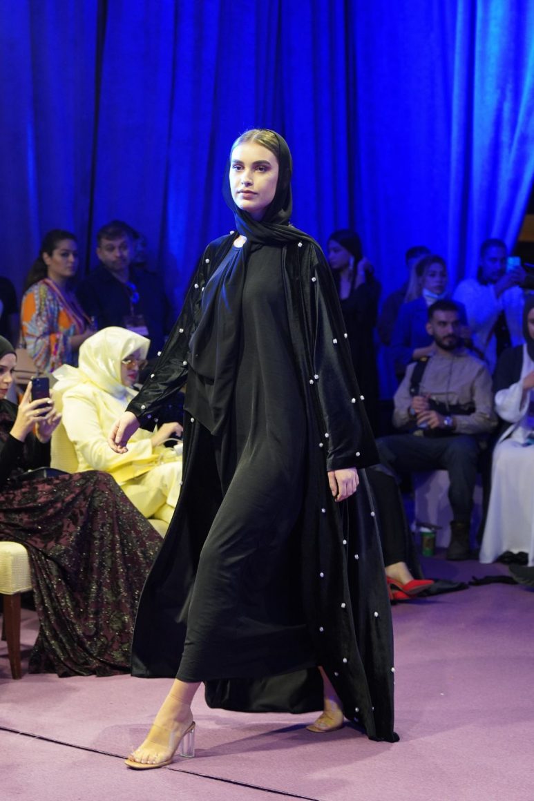 nofadeen usa les robes luxueuses saudi modest fashion week kodd magazine mode fashion