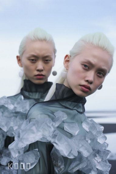 cold water yulia reznikov kodd magazine editorial mode fashion ai intelligence artificielle