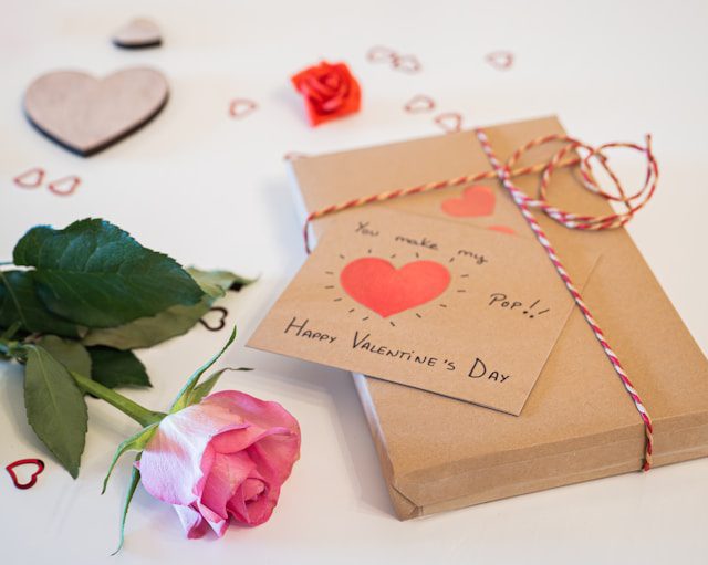 unsplash walls io saint valentin idees cadeaux nocibe kodd magazine medias beaute