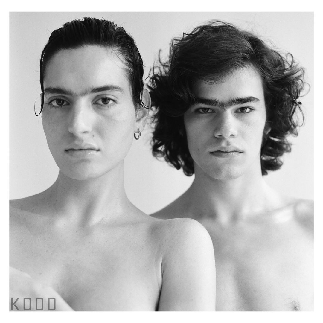 kodd magazine editorial fashion mode molds as melodies dean avisar