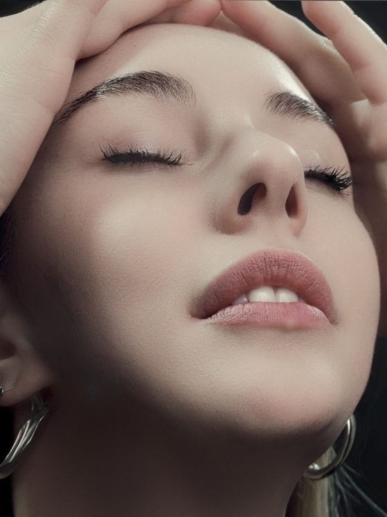 unsplash alexander krivitskiy skin clean beauty kodd magazine medias beaute