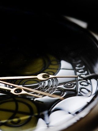 pixabay ligielis horlogerie contemporaine titane kodd magazine medias culture