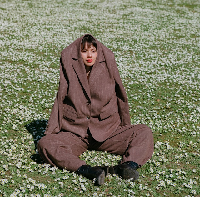 unsplash john loron volumes tendance kodd magazine medias mode