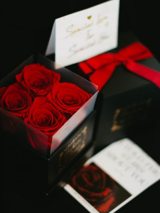 unsplash nika benedictova cadeaux saint valentin kodd magazine medias culture