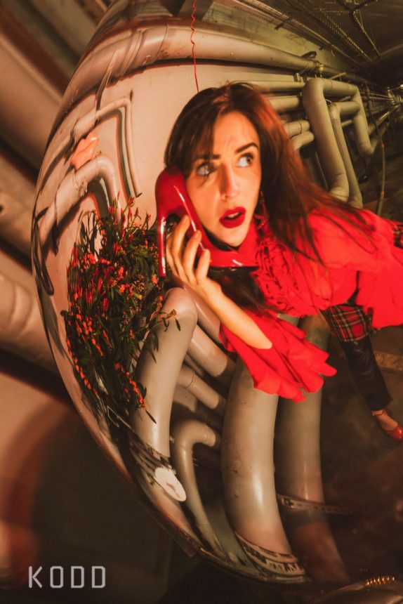 warp in parking andrea balloch kodd magazine medias fashion mode