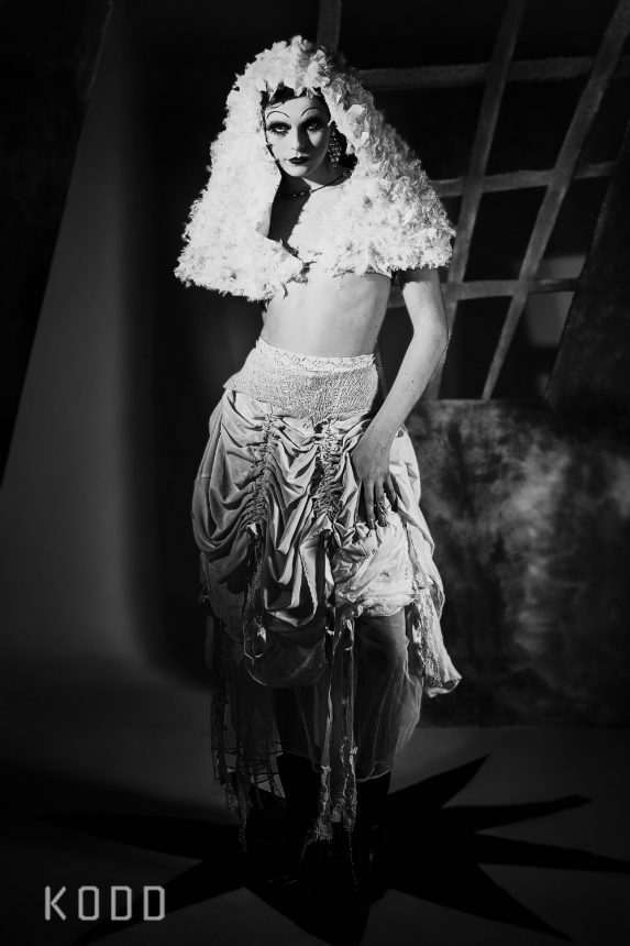 kodd magazine editorial fashion mode fa suid laura hidalgo caligari