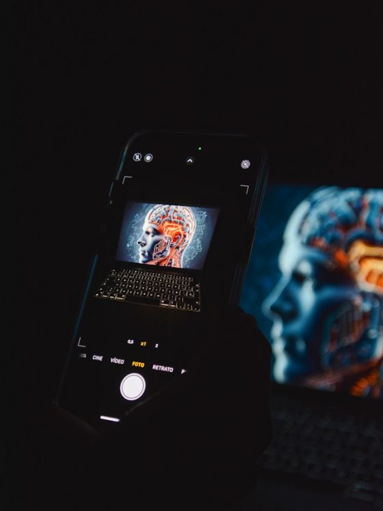 unsplash aidin geranrekab detecteur ia kodd magazine medias culture