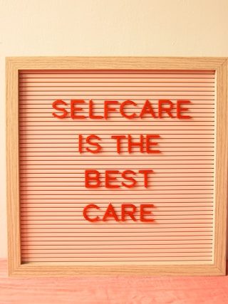 unsplash ava sol selfcare beaute routine kodd magazine medias culture