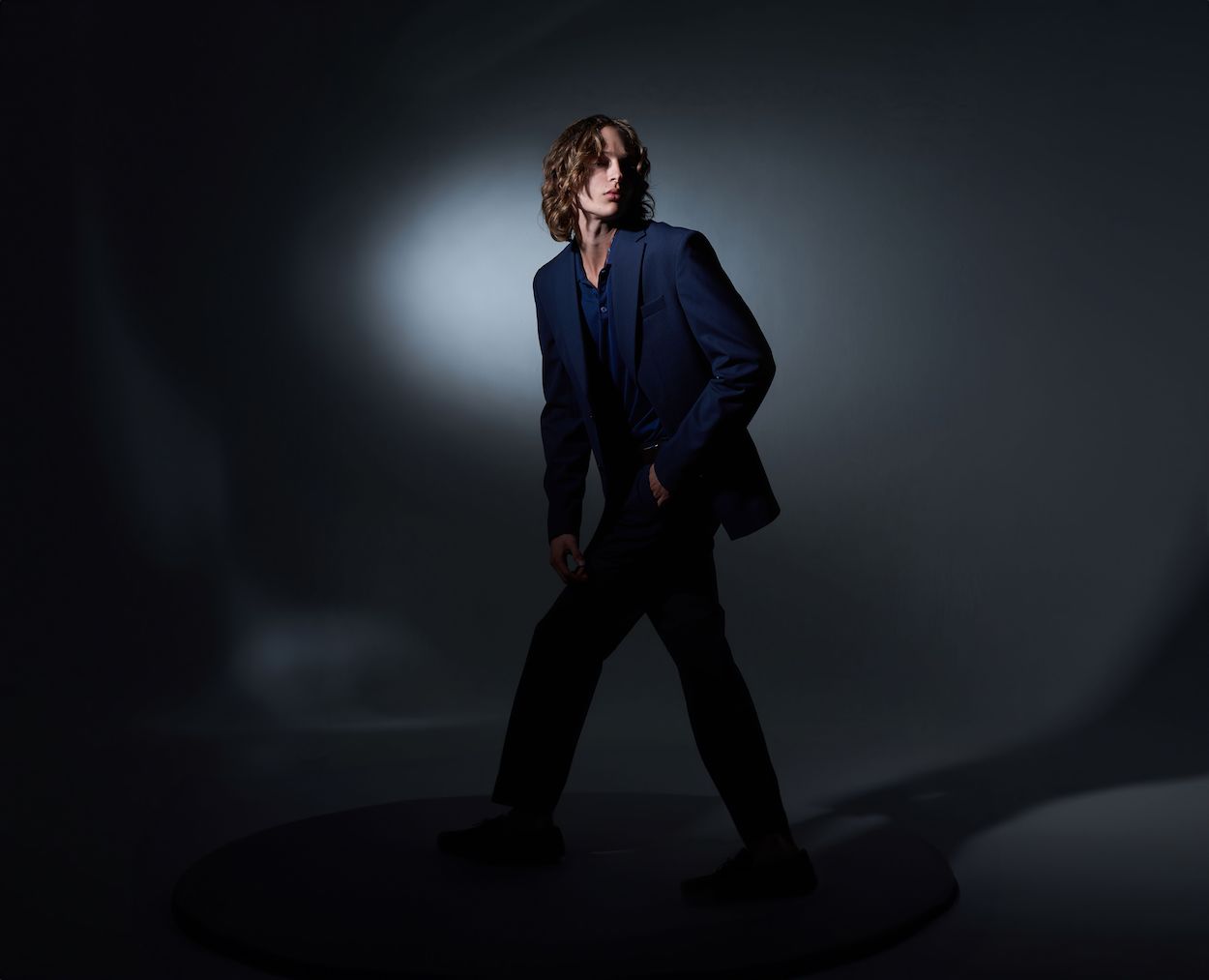 costume homme men suit kodd magazine medias