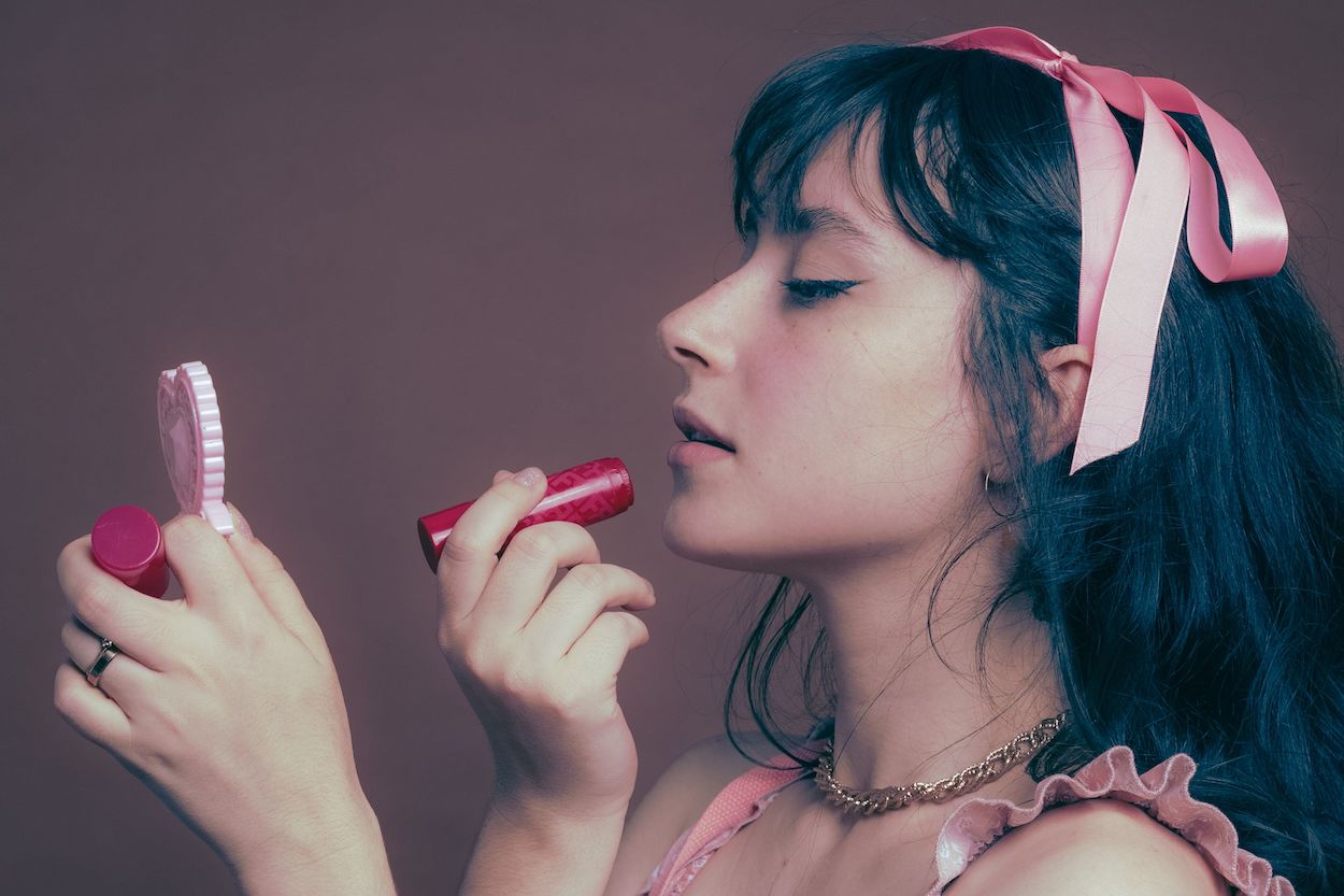 coulisses succes rouge a levres behind the scenes lipsticks success kodd magazine medias