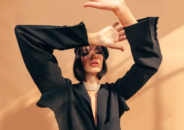 unsplash dominik kielbasa garde robe elegance kodd magazine medias mode