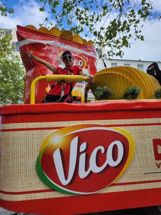 vico thoiry champs elysees tour de france chips francaise food culture lifestyle kodd magazine medias