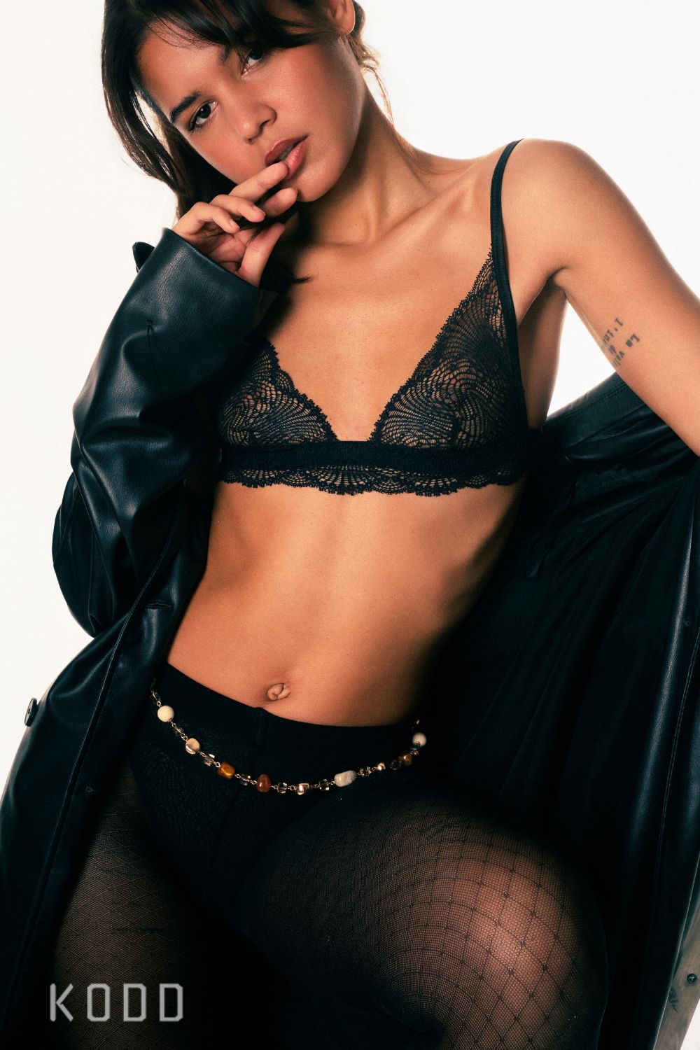 kodd magazine medias editorial fashion mode ameia paris flavia mariana nelly lopes