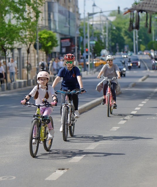 pixabay surprising media bicyclists sport famille mental kodd magazine medias mindset