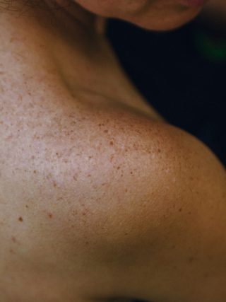 unsplash sam badmaeva soins peau anti age kodd magazine medias beaute