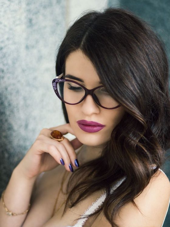 choisir lunettes de vue femmes choose women glasses kodd magazine medias