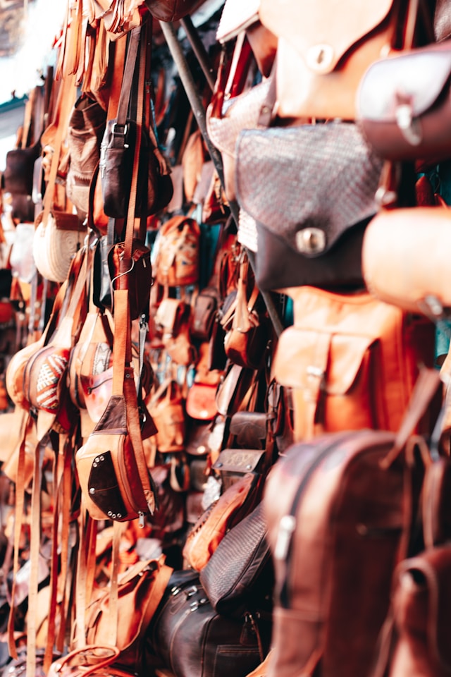 unsplash pauline figuet maroquinerie sac cuir kodd magazine medias mode