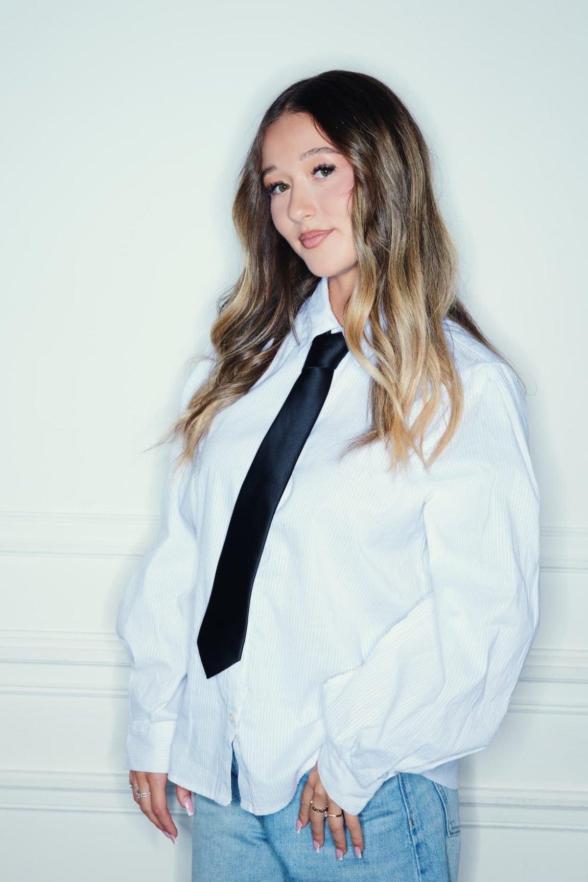 lecya chanteuse francaise pop kodd magazine medias