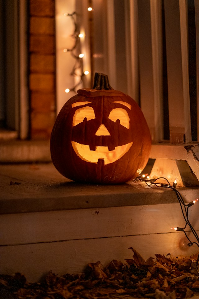 unsplash clement proust halloween decorations kodd magazine medias culture