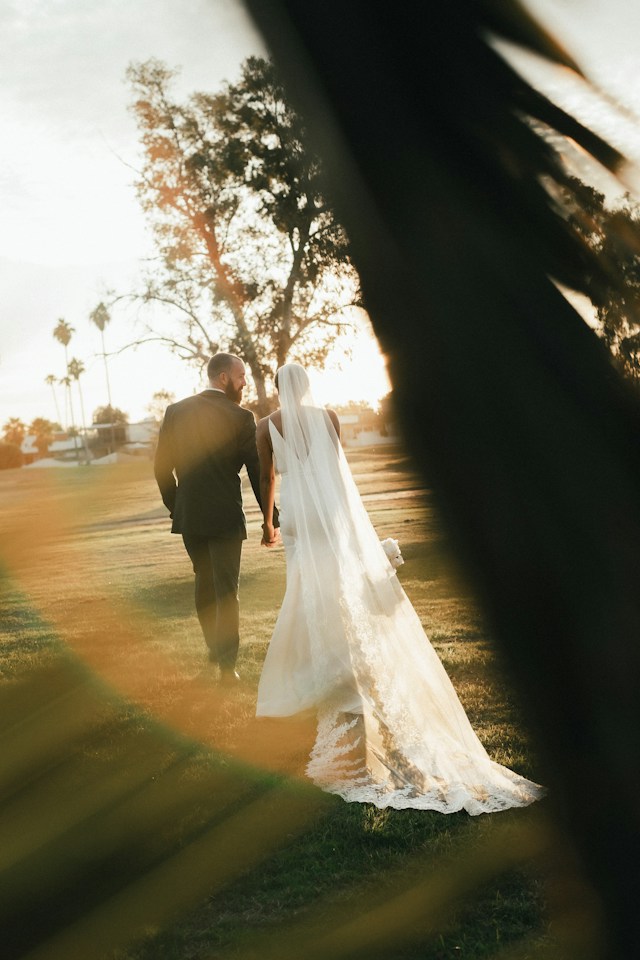 unsplash jakob owens marriage ceremonie alliance kodd magazine medias mode