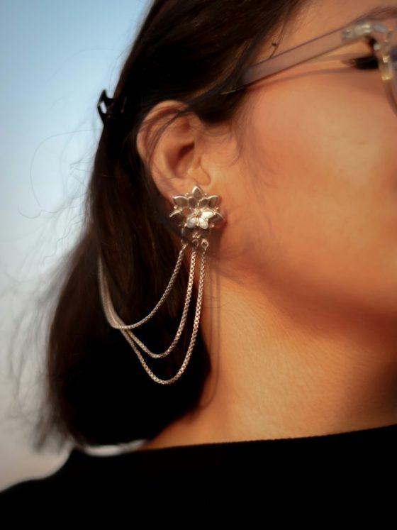 unsplash simon reza bijoux elegants look fete kodd magazine medias beaute